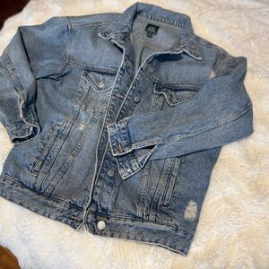 Women’s Relaxed Fit Denim Jacket